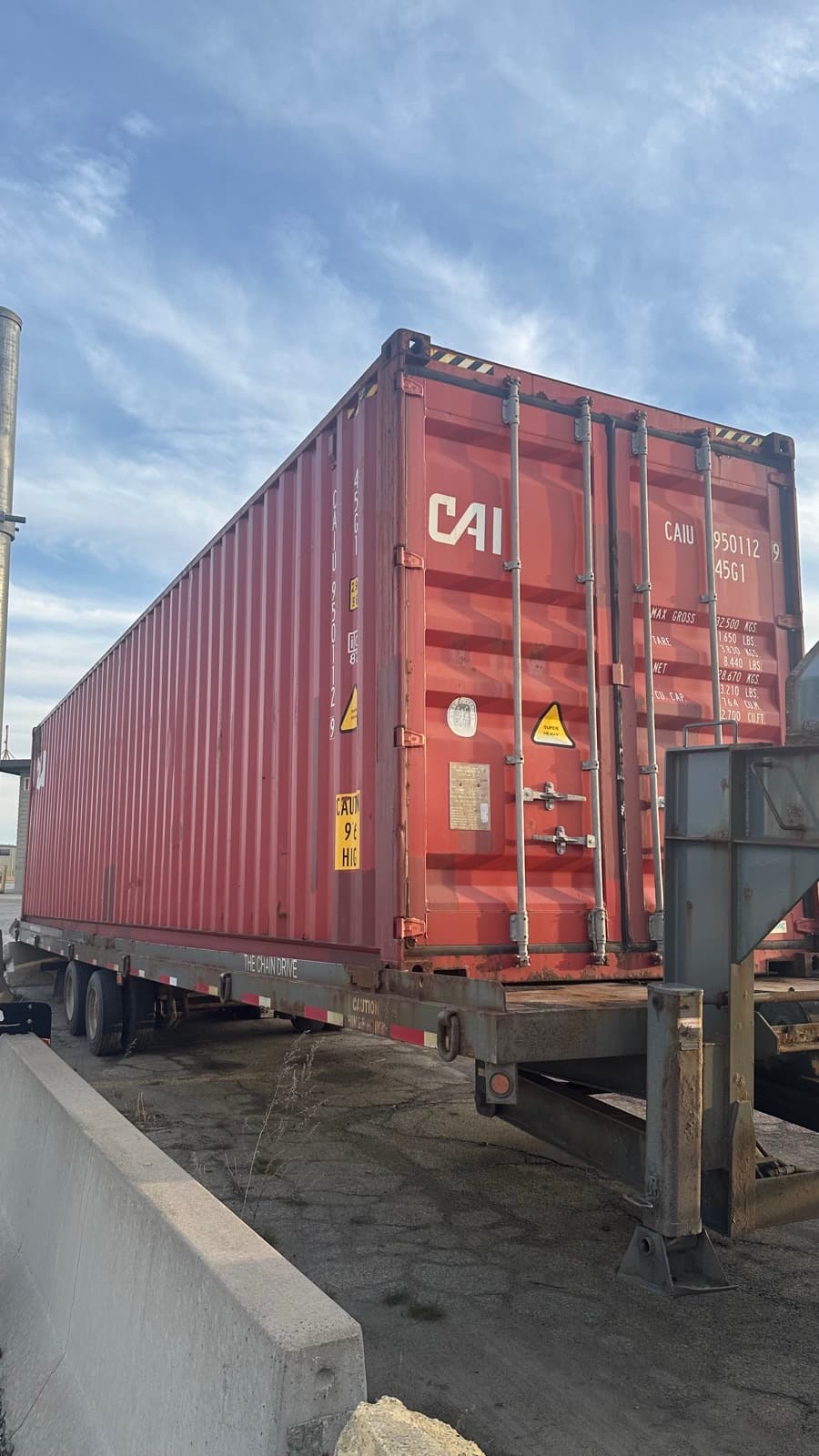 40ft High Cube (9'6") – Used (Cargo Worthy)